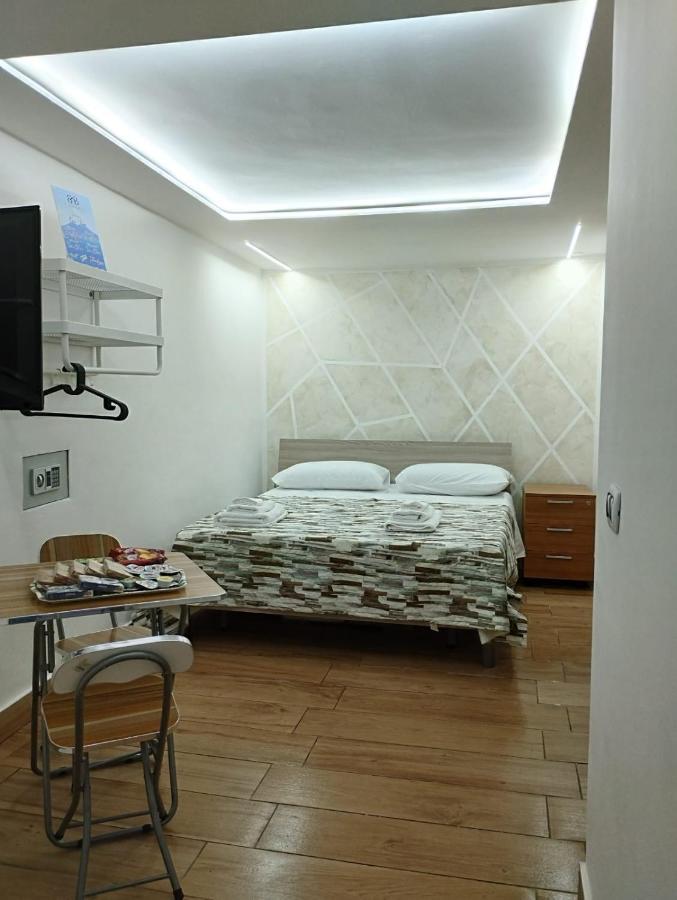 Appartamento Casa Nina- Camera Ischia Napoli Esterno foto